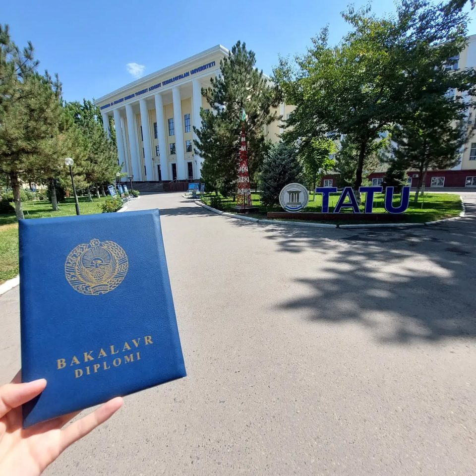 Albomdagi birinchi rasm, mazmuni matnda ko'rsatilmagan
